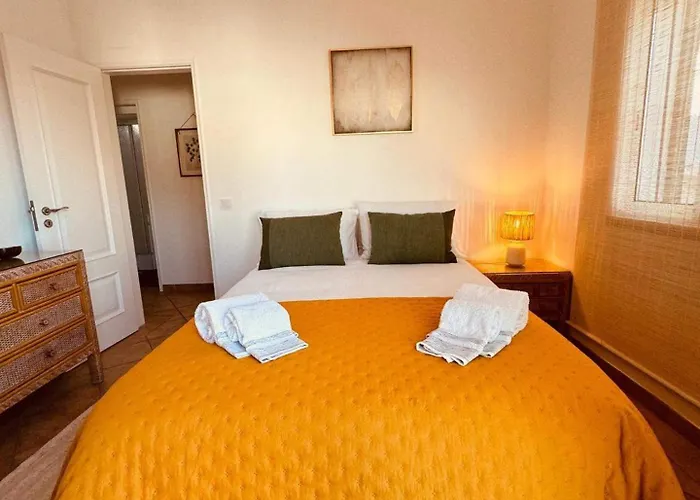 Cosy 3 Bed Old Town Lejlighed