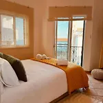 Cosy 3 Bed Old Town Daire Albufeira