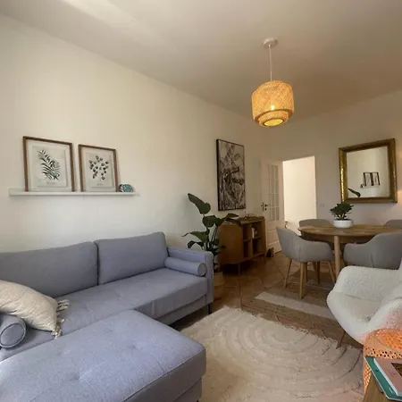 Cosy 3 Bed Old Town