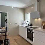 Cosy 3 Bed Old Town Apartment Albufeira